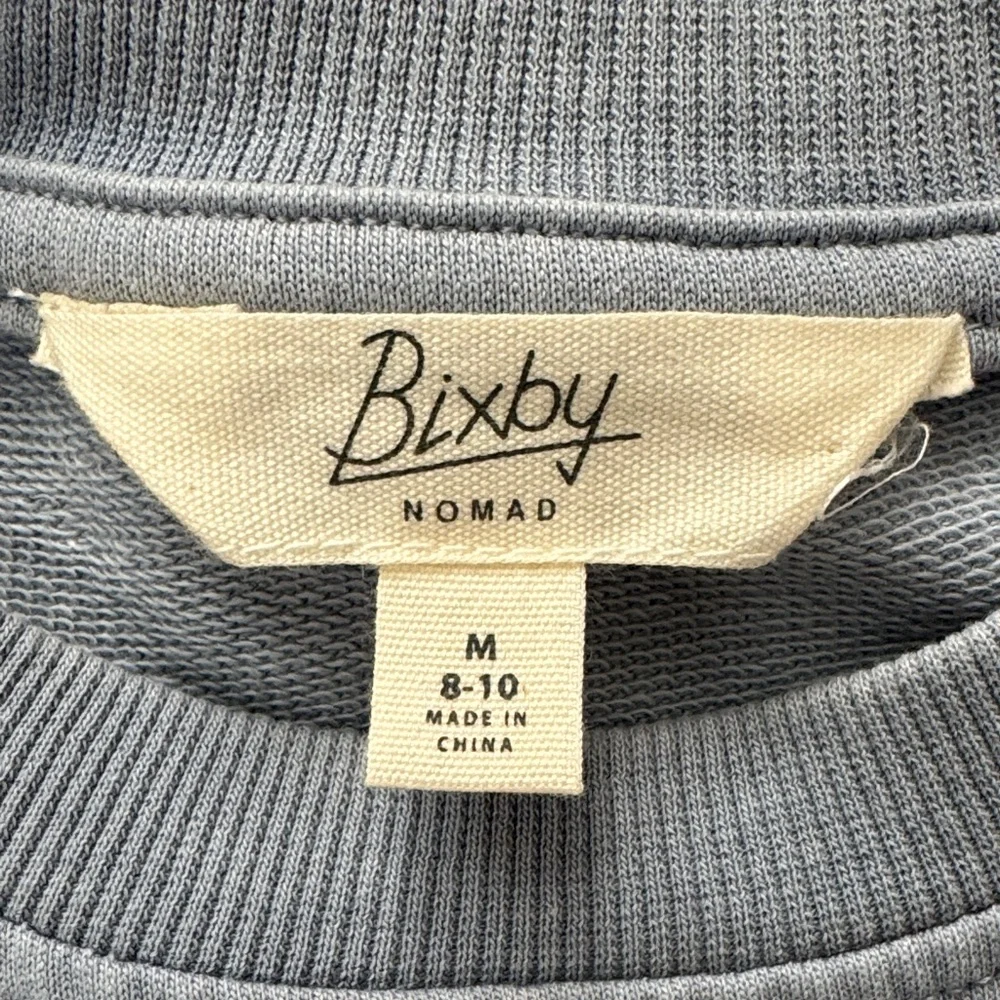 Bixby Nomad Girls M 8-10 Weekends Please Cropped Sweatshirt Blue 3/$30